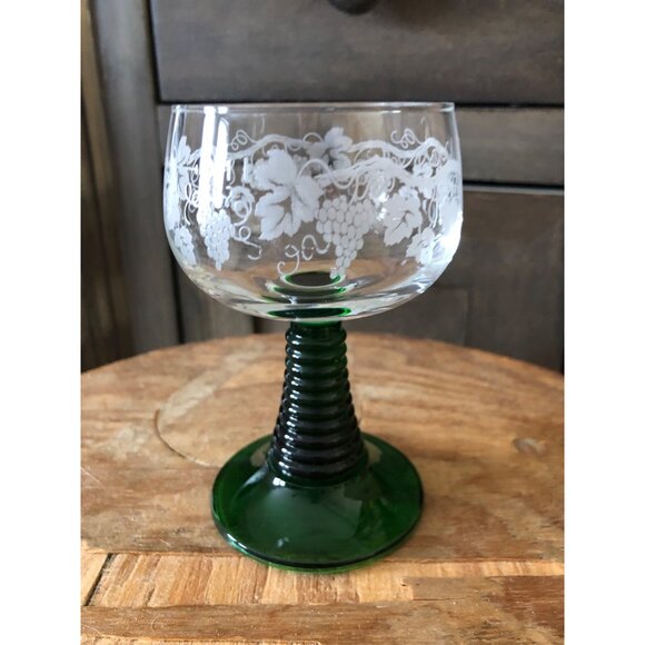 Luminarc France Vintage Grapevine Etching Glasses Beehive Coil Stem Set 6 1970s - Picture 8 of 12